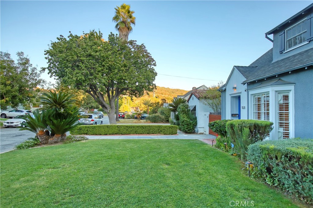 1628 Santa Rosa AvenueGlendale img 16