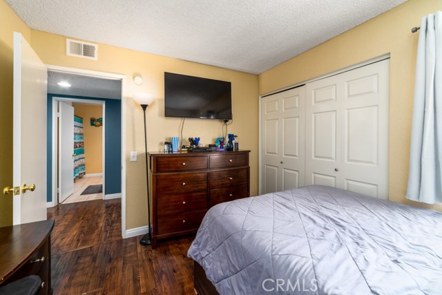 1690 Bridgeport #97, West Covina, CA 91791