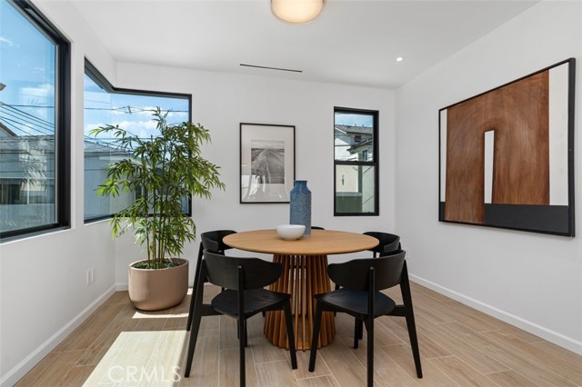 Detail Gallery Image 17 of 34 For 507 .5 Marguerite Ave, Corona Del Mar,  CA 92625 - 3 Beds | 2/1 Baths