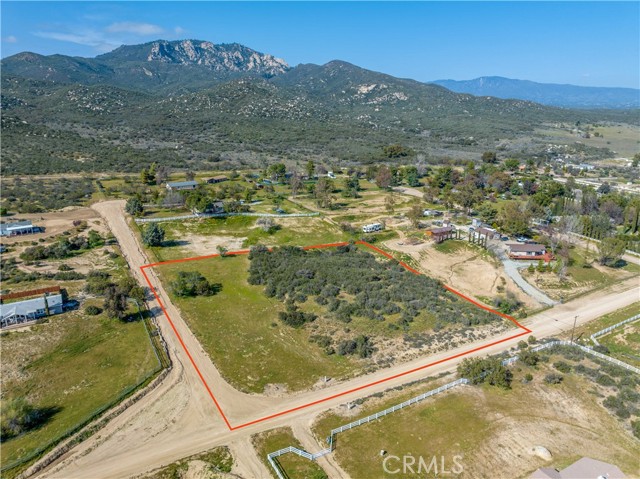 39 N Caliente Court, Aguanga, CA, 92536 39 N Caliente Court, Aguanga, CA, 92536