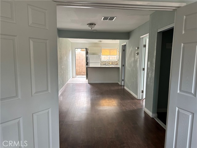 Image 14 of 24 For 53385 Eisenhower Drive