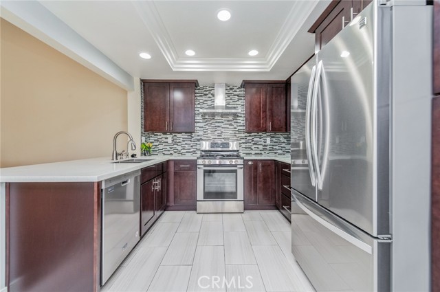 Detail Gallery Image 7 of 27 For 3 Park, Irvine,  CA 92604 - 3 Beds | 2/1 Baths