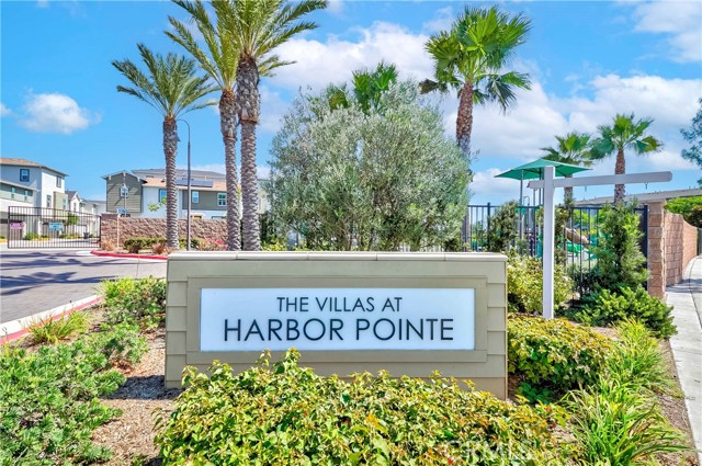 1202 Clipper Lane, Harbor City CA: https://media.crmls.org/medias/caa07ff9-6bd8-4746-9e34-3b6b32113f3f.jpg