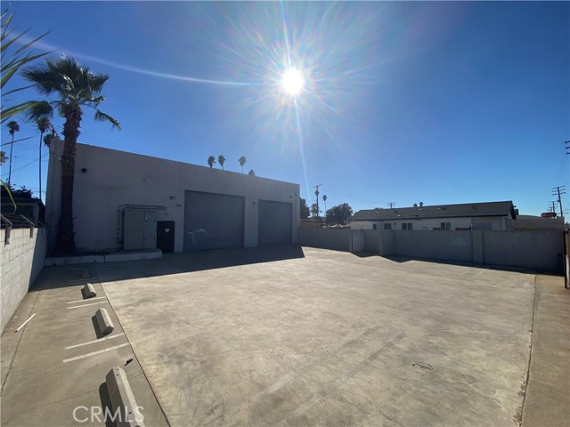 960 W 1st Street, Pomona, California 91766, ,Commercial Sale,For Sale,960 W 1st Street,CRCV24180443