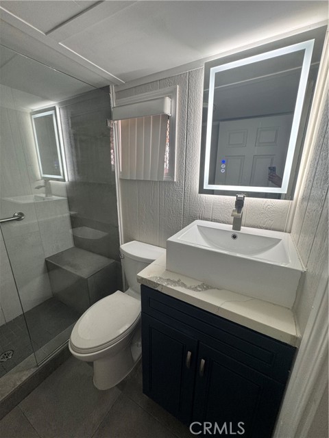 8819 Park, Bellflower CA: https://media.crmls.org/medias/caa12543-0bae-442b-8576-d54b588be270.jpg