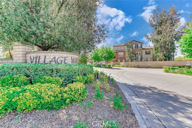 Detail Gallery Image 47 of 47 For 28210 Canterbury Ct, Valencia,  CA 91354 - 2 Beds | 2/1 Baths