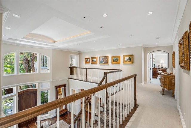 49 Cambria Drive, Corona del Mar CA: https://media.crmls.org/medias/caa24c79-7106-44ad-9800-153a2a3961c7.jpg