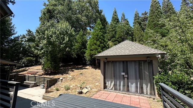 Detail Gallery Image 25 of 26 For 27808 Alpen Dr, Lake Arrowhead,  CA 92352 - 4 Beds | 3/1 Baths