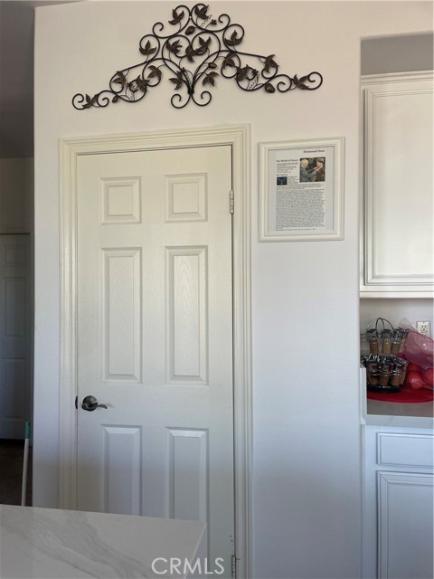 Detail Gallery Image 11 of 20 For 28195 Juniper Tree Ln, Menifee,  CA 92585 - 6 Beds | 3/1 Baths