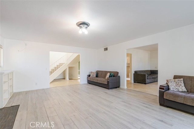 310 Susan Court, Palmdale CA: https://media.crmls.org/medias/caa3e47a-cb5c-49d7-90ea-06d76f230606.jpg