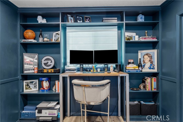 Detail Gallery Image 26 of 36 For 22736 Margarita Dr, Woodland Hills,  CA 91364 - 4 Beds | 2 Baths