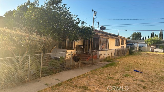 Detail Gallery Image 2 of 7 For 317 W Santa Fe Ave, Placentia,  CA 92870 - 3 Beds | 1 Baths