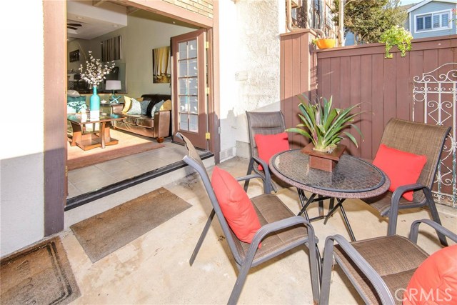 620 Beryl Street, Redondo Beach, California 90277, 3 Bedrooms Bedrooms, ,1 BathroomBathrooms,Residential,Sold,Beryl,SB17019055