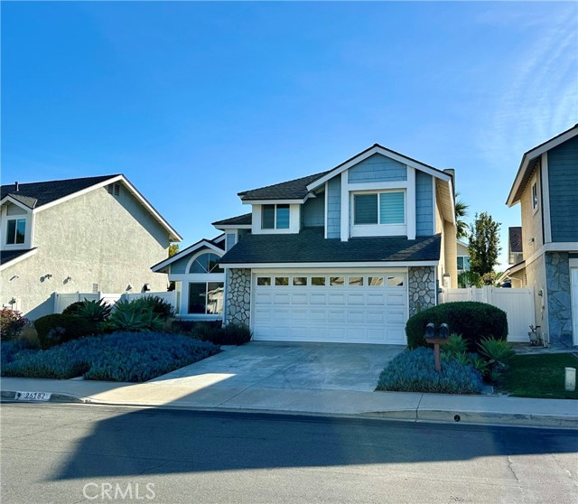 Detail Gallery Image 2 of 19 For 26182 Vintage Woods, Lake Forest,  CA 92630 - 4 Beds | 3 Baths