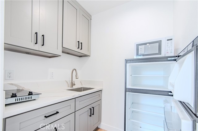 Detail Gallery Image 3 of 8 For 10691 Mckeen Studio St, Garden Grove,  CA 92843 - 0 Beds | 1 Baths