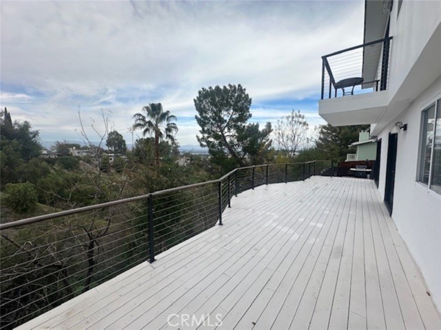 Detail Gallery Image 27 of 42 For 5128 Llano, Woodland Hills,  CA 91364 - 3 Beds | 3 Baths