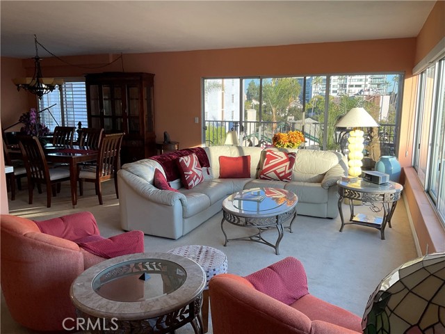 2620 2nd Avenue, San Diego CA: https://media.crmls.org/medias/caa879f6-5d3f-42ce-b0ee-d0d23b87b650.jpg