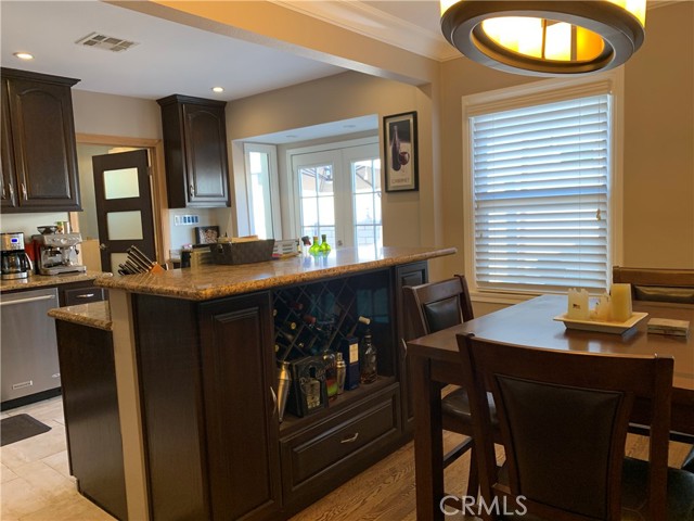 Detail Gallery Image 8 of 51 For 13411 Walnut, Whittier,  CA 90602 - 3 Beds | 2 Baths