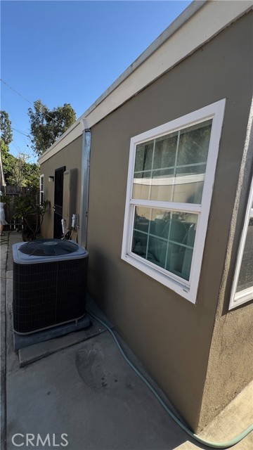 706 S Meridian Avenue, Alhambra CA: https://media.crmls.org/medias/caa8ba26-9edc-4bf1-90c1-0774eb809ef8.jpg