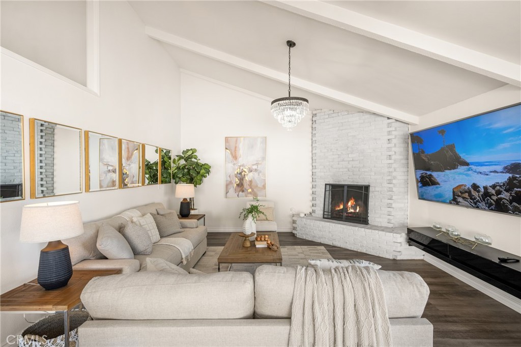 Caaa0983 29c1 43aa 8070 E47e7c37e9bd