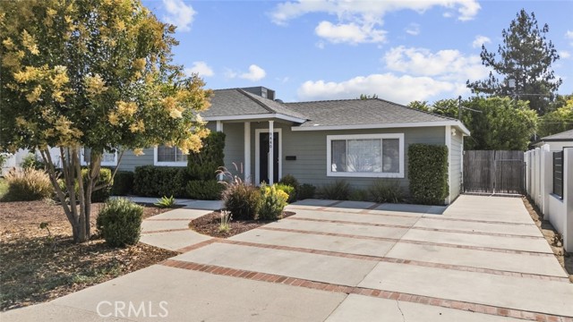 Detail Gallery Image 2 of 28 For 8440 Oakdale Ave, Winnetka,  CA 91306 - 3 Beds | 1/1 Baths