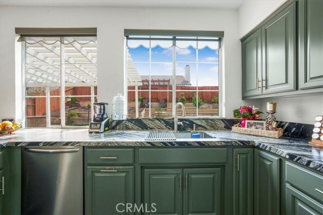 Detail Gallery Image 15 of 40 For 3694 Corta Bella, Santa Maria,  CA 93455 - 4 Beds | 2/1 Baths