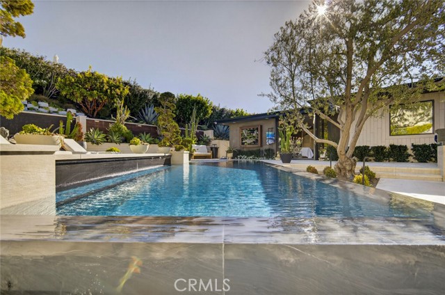 Detail Gallery Image 44 of 56 For 1020 White Sails, Corona Del Mar,  CA 92625 - 3 Beds | 3 Baths