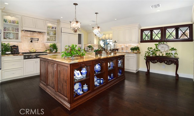 Image 8 of 49 For 5151 Quakertown Avenue