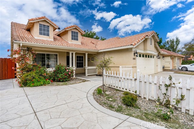 2083 Hastings Drive, Los Banos CA: https://media.crmls.org/medias/caac47a7-ae8e-4b18-ad79-a2fbd364b41d.jpg