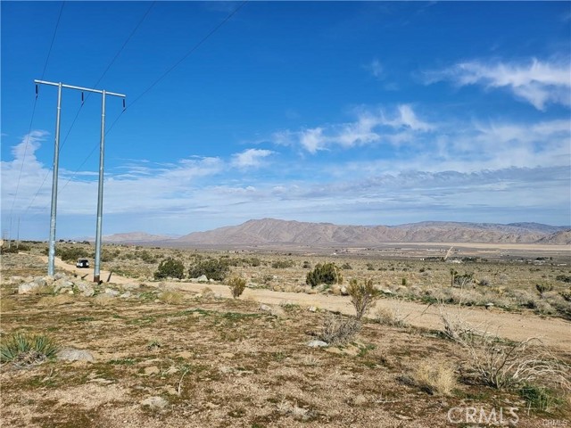 0 Powerline Rd, Lucerne Valley, California 92356, ,Land,For Sale,0 Powerline Rd,CRHD24008514