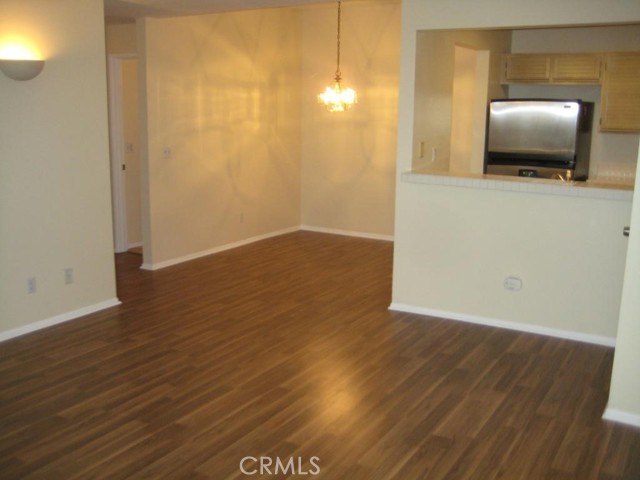 Detail Gallery Image 1 of 31 For 24105 Del Monte Dr #452,  Valencia,  CA 91355 - 2 Beds | 2 Baths