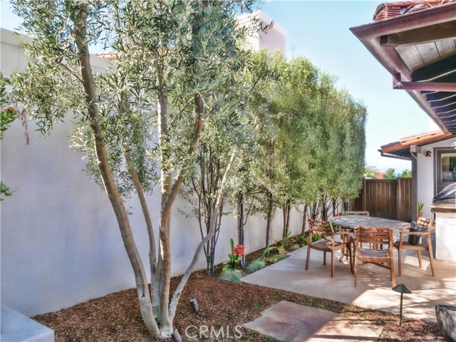 520 Via Media, Palos Verdes Estates, California 90274, 3 Bedrooms Bedrooms, ,2 BathroomsBathrooms,Residential,Sold,Via Media,PV22040165