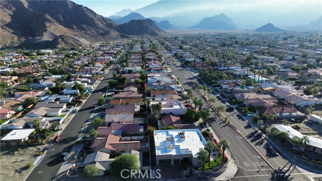 Detail Gallery Image 2 of 17 For 53385 Eisenhower, La Quinta,  CA 92253 - 3 Beds | 2/1 Baths