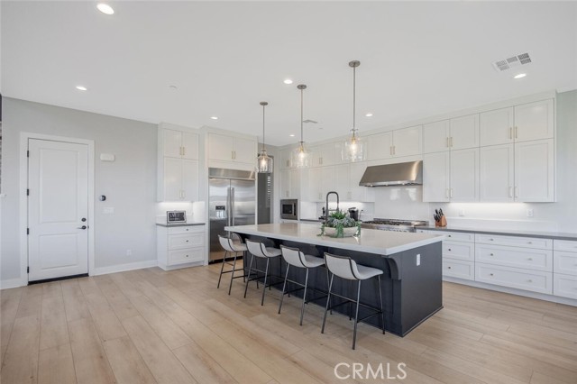 27751 Reel Lane, Stevenson Ranch CA: https://media.crmls.org/medias/caaea254-e646-4523-bf55-f400b961d7d7.jpg
