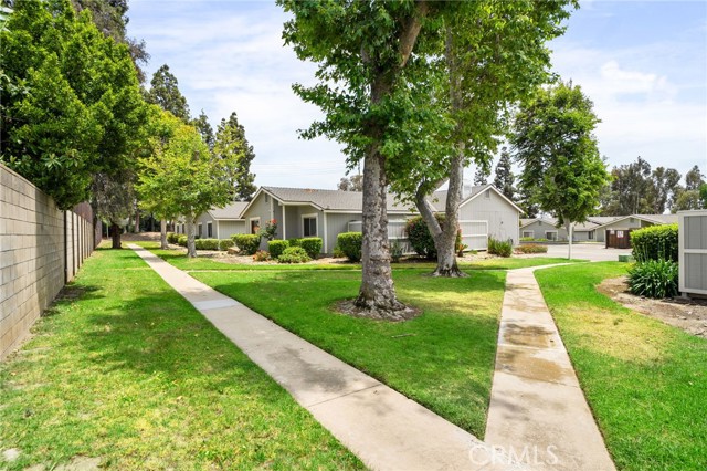 4622 San Jose Street, Montclair CA: https://media.crmls.org/medias/caaebffb-d866-43a2-98d9-102352c81173.jpg