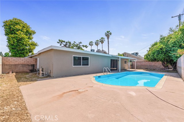 Detail Gallery Image 23 of 25 For 910 E Home St, Rialto,  CA 92376 - 4 Beds | 2 Baths