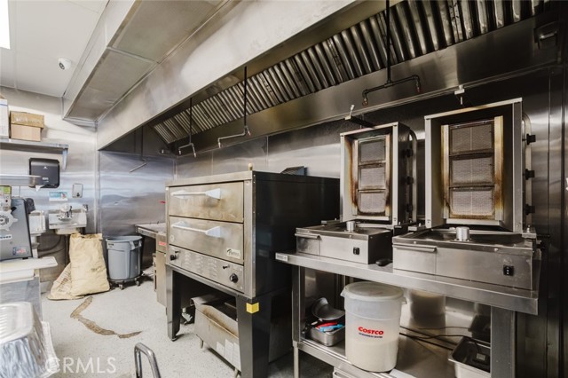  Commercial for Sale in Valley Village, California