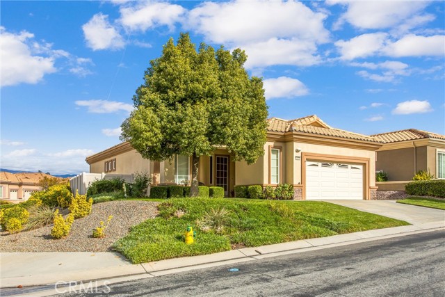 2379 Wailea Beach, Banning CA: https://media.crmls.org/medias/cab10b7e-dc5b-47ec-bd7f-6f56f691d5e6.jpg