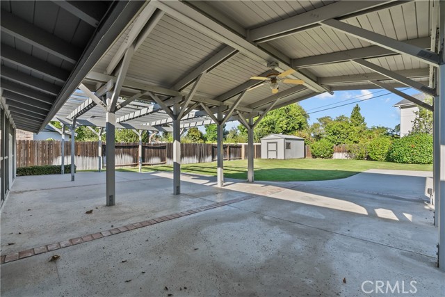 9310 Sophia Avenue photo 32
