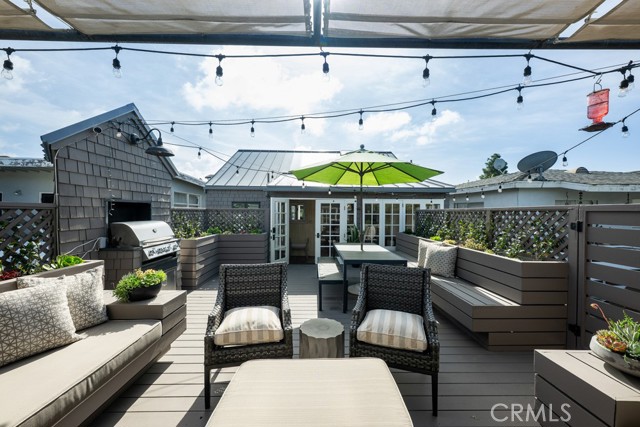604 Begonia Avenue, Corona del Mar CA: https://media.crmls.org/medias/cab15b2f-282c-43c3-8b5f-37382b94129c.jpg