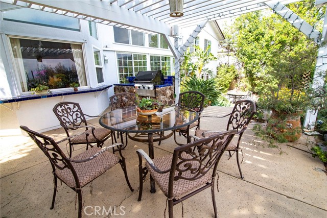 11958 Darby Avenue, Porter Ranch CA: https://media.crmls.org/medias/cab1cc0b-1990-4b1e-bbbd-744a32023aa8.jpg