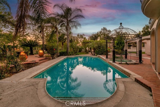 Detail Gallery Image 15 of 63 For 4972 Clover, Rancho Cucamonga,  CA 91737 - 6 Beds | 6/1 Baths