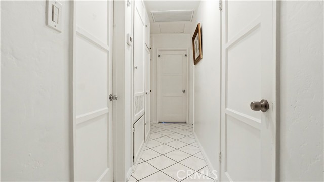 Detail Gallery Image 19 of 39 For 8838 Murietta, Panorama City,  CA 91402 - 3 Beds | 2 Baths