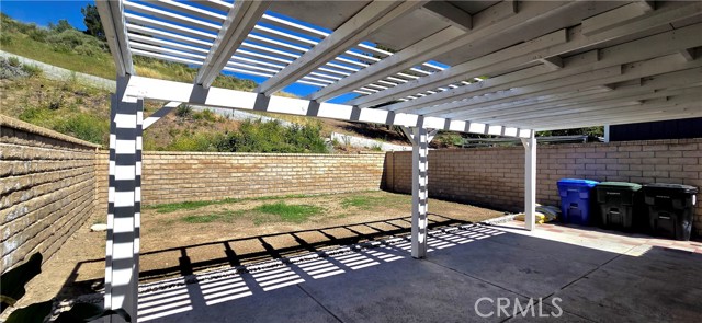 Detail Gallery Image 9 of 19 For 15839 Ada St, Canyon Country,  CA 91387 - 3 Beds | 2 Baths
