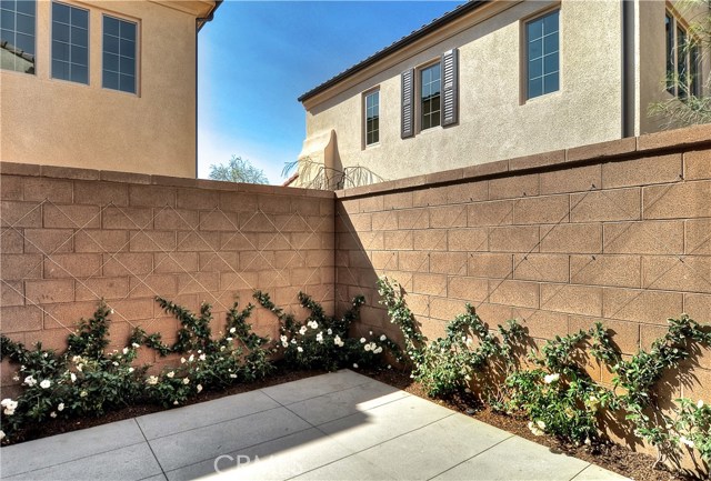 Detail Gallery Image 12 of 16 For 123 Quiet Grove, Irvine,  CA 92618 - 3 Beds | 2/1 Baths