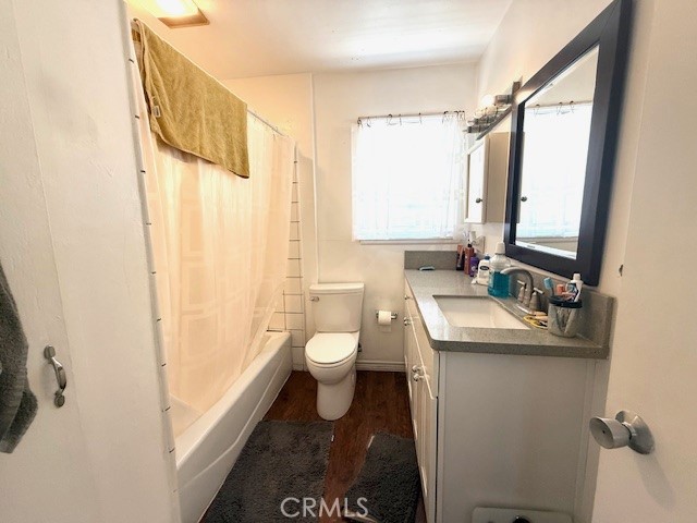 124 N Princeton Avenue, Fullerton CA: https://media.crmls.org/medias/cab6cae3-e2e3-4aea-86d3-b0674ccae171.jpg