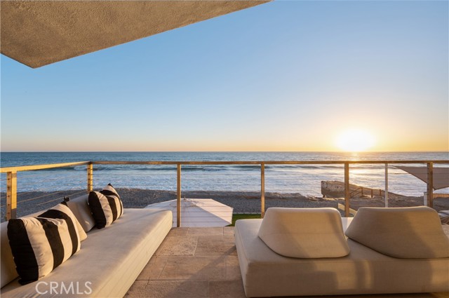 Detail Gallery Image 27 of 46 For 35275 Beach Rd, Dana Point,  CA 92624 - 4 Beds | 4 Baths