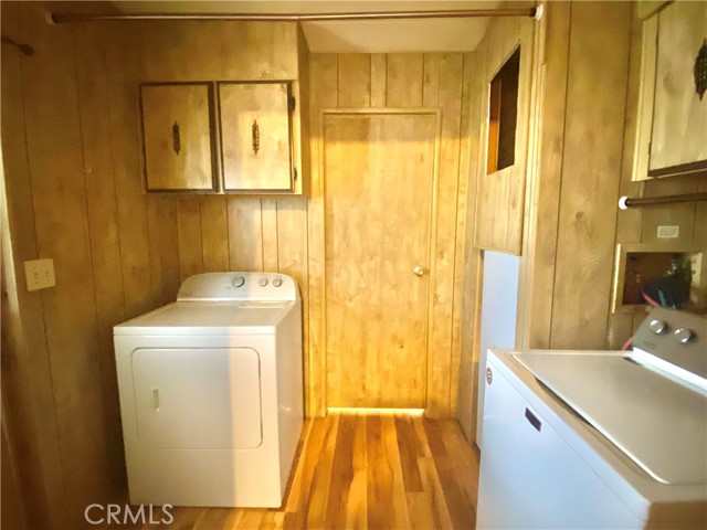 Image 10 of 17 For 400 Sulphur Bank Drive 31