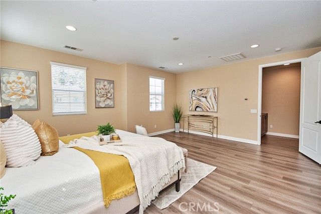 Detail Gallery Image 33 of 41 For 9749 La Vine Ct, Rancho Cucamonga,  CA 91701 - 4 Beds | 4/1 Baths