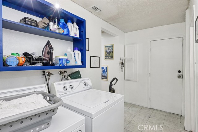 Detail Gallery Image 22 of 36 For 6336 N Redwood, San Bernardino,  CA 92407 - 4 Beds | 2 Baths